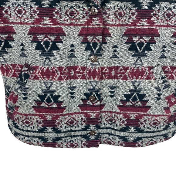Duluth Trading Co Sherpa Festivest Aztec Vest Women’s Size M Gray Southwestern - Picture 4 of 9
